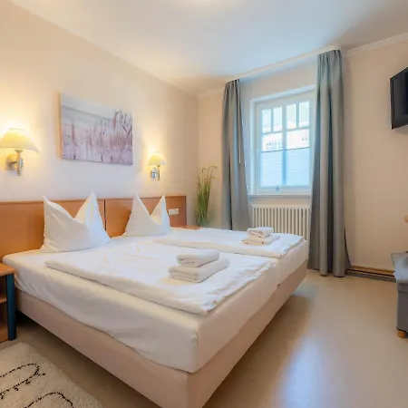 아파트 Duenenpark - Komfort Mit 1 Schlafzimmer Und Balkon Im Obergeschoss 241 빈츠